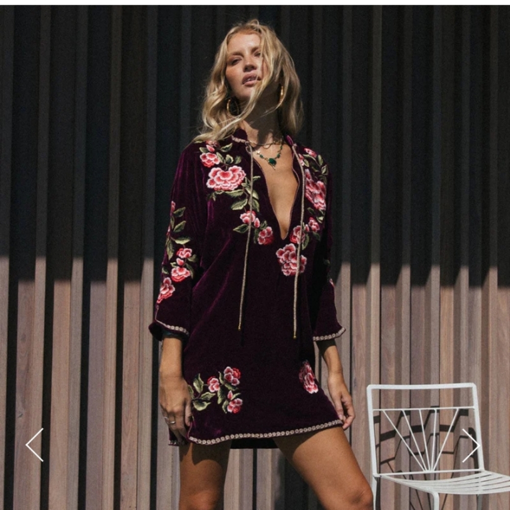 RESERVED FOR MUSHROOM MUSHROOM Chasing Unicorns velvet tunic LikeaRolling Stone